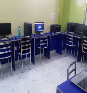 durgapuri computer course lab at arth institute